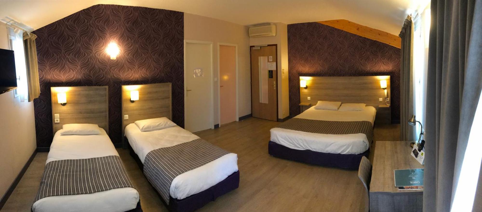 Logis Hotel Le Saint Georges Vivonne Kültér fotó