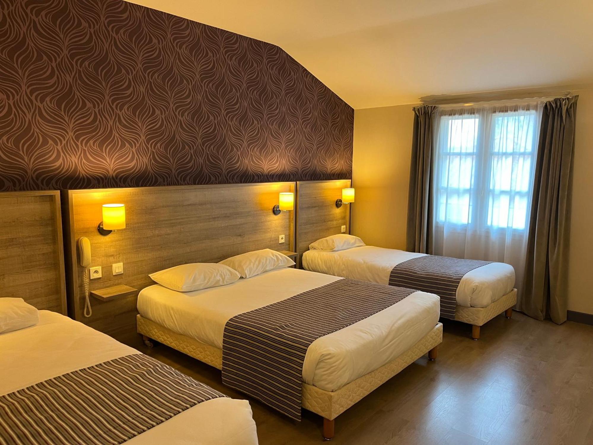 Logis Hotel Le Saint Georges Vivonne Kültér fotó