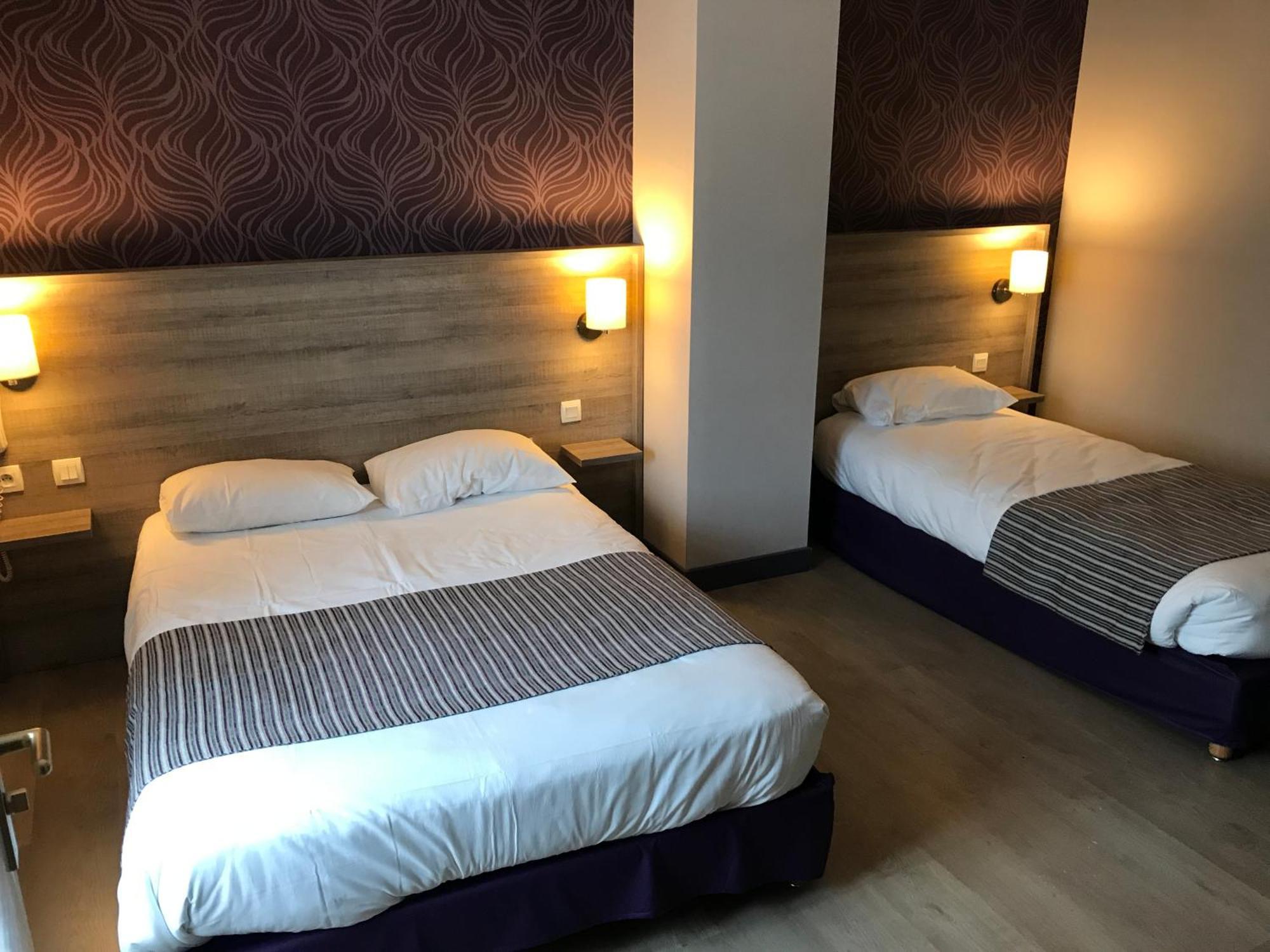 Logis Hotel Le Saint Georges Vivonne Kültér fotó